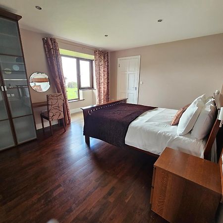 Fuchsia Lodge - New Luxury 5* Beachside Lodge With Sauna - 4 Beds Ensuite - Spectacular Location 워터빌 외부 사진