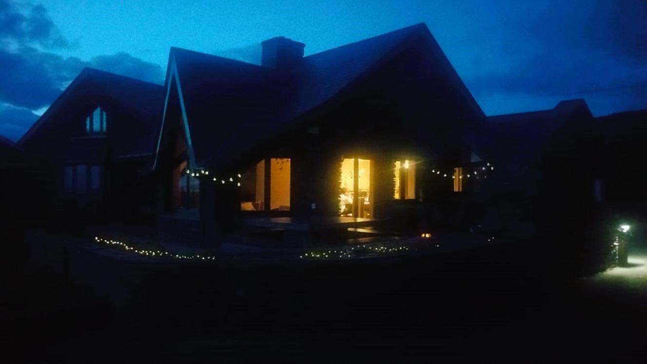 Fuchsia Lodge - New Luxury 5* Beachside Lodge With Sauna - 4 Beds Ensuite - Spectacular Location 워터빌 외부 사진